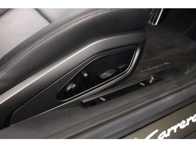 PORSCHE PORSCHE 911 2020