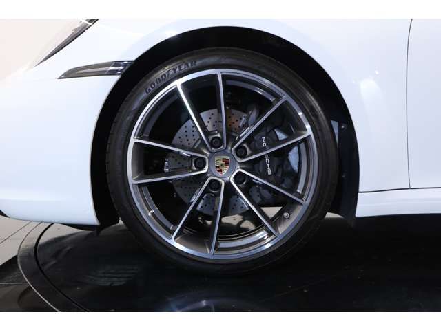 PORSCHE PORSCHE 911 2020