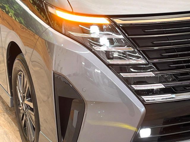 NISSAN SERENA  WG 2024