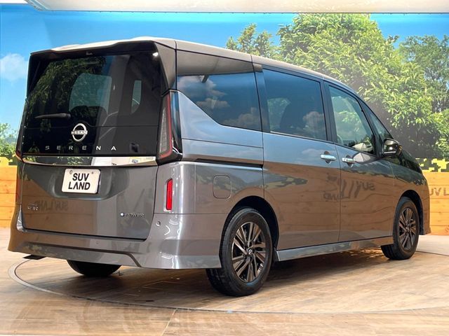 NISSAN SERENA  WG 2024