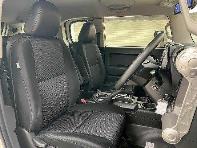 TOYOTA FJ CRUISER 4WD 2017