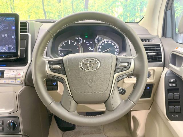 TOYOTA LANDCRUISER PRADO 2022