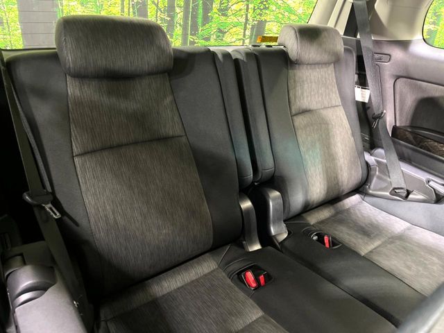 TOYOTA ALPHARD hybrid 4WD 2012