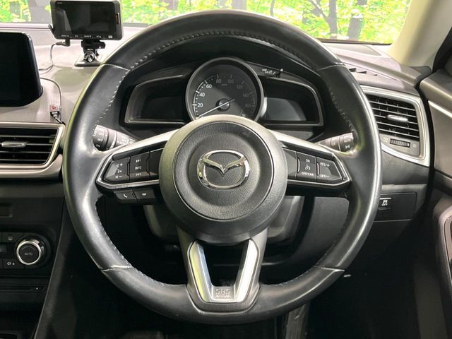 MAZDA AXELA SPORTS 2018
