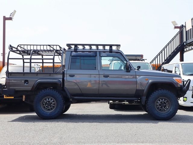 TOYOTA LANDCRUISER PICKUP 2014