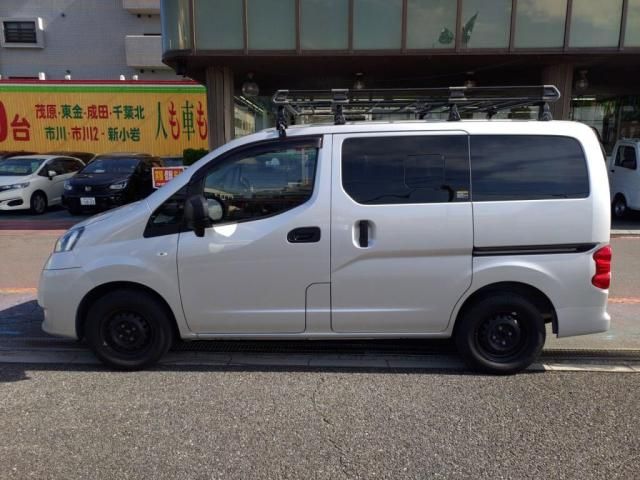 NISSAN NV200 VANETTE van 2023