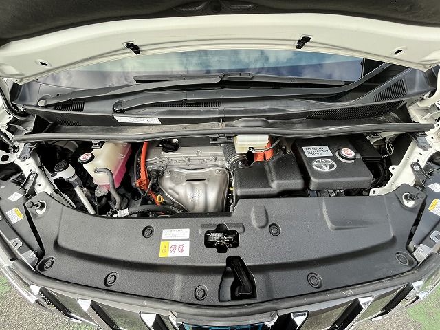 TOYOTA ALPHARD hybrid 4WD 2019