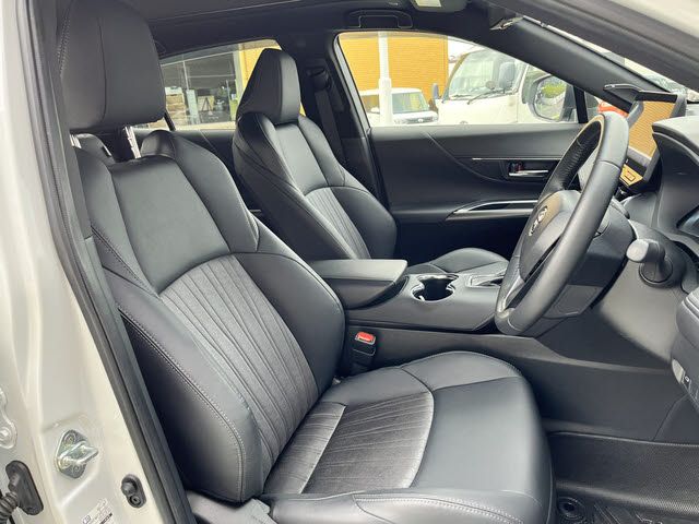 TOYOTA HARRIER HYBRID 2023