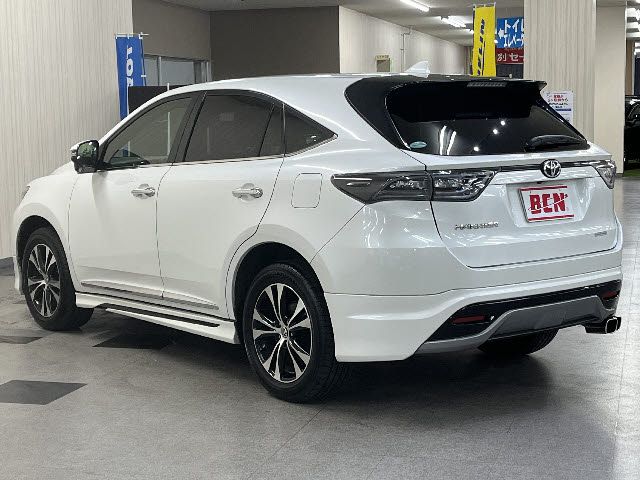 TOYOTA HARRIER 2WD 2015