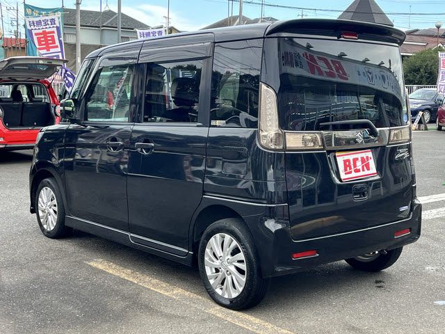 SUZUKI Spacia custom Z 2017