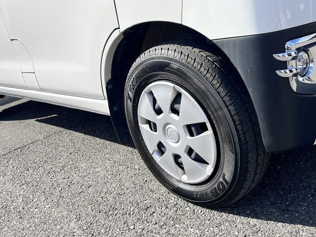 DAIHATSU HIJET deckvan 2018