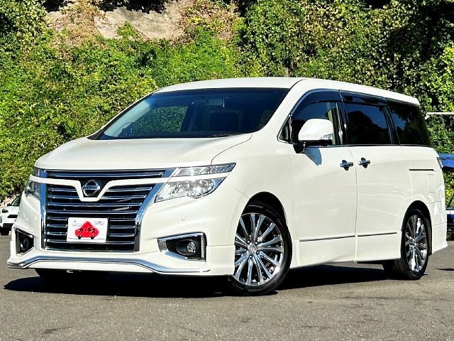 NISSAN ELGRAND  4WD 2016