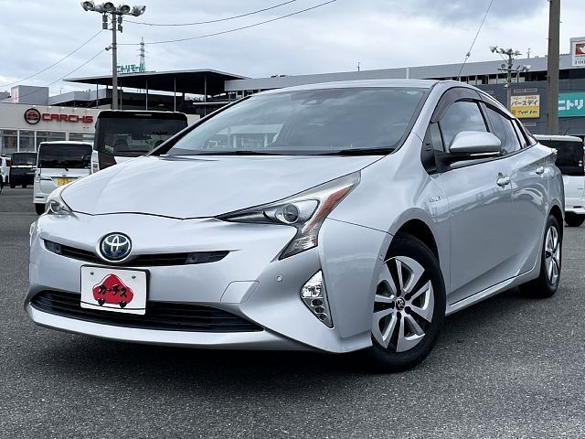 TOYOTA PRIUS 2016
