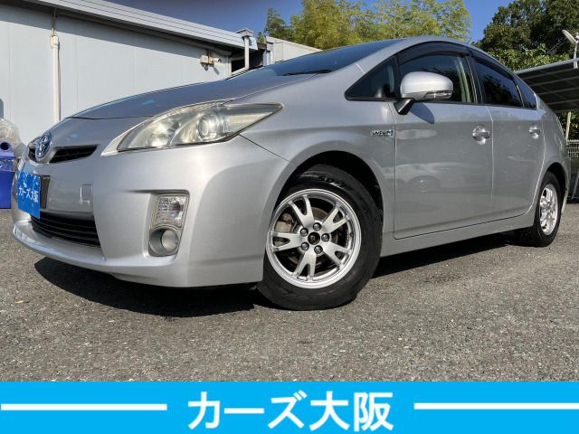 TOYOTA PRIUS 2010