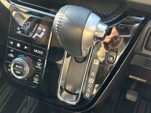 DAIHATSU CAST ACTIVA 4WD 2017