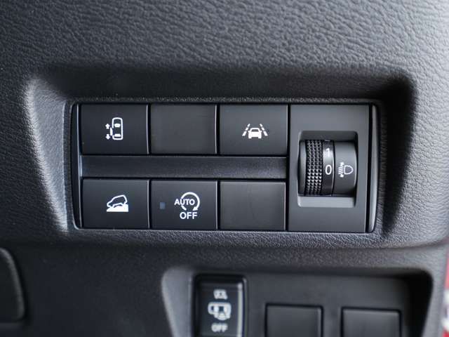 MITSUBISHI ek X SPACE 4WD 2021