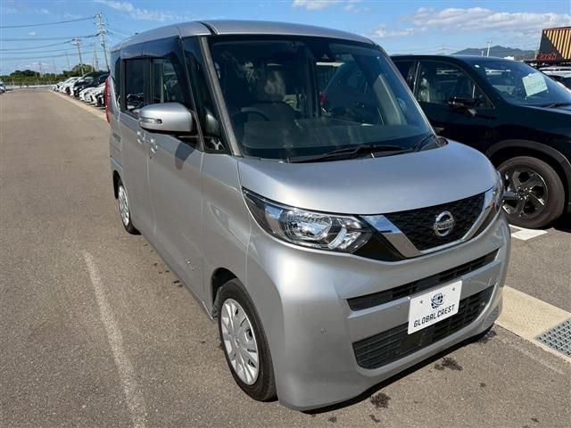 NISSAN ROOX 2021