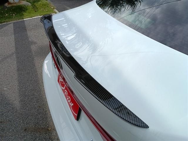 TOYOTA LEXUS IS300h 2015