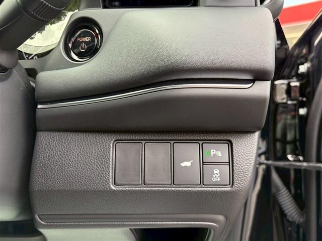 HONDA VEZEL e:HEV 2025