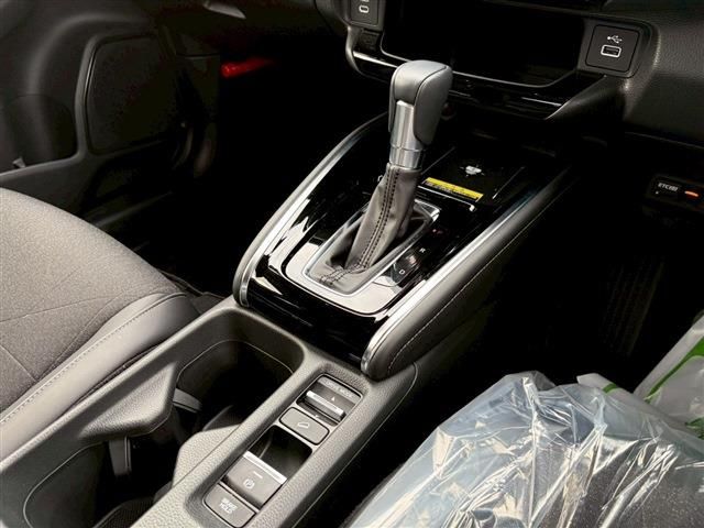 HONDA VEZEL e:HEV 2025