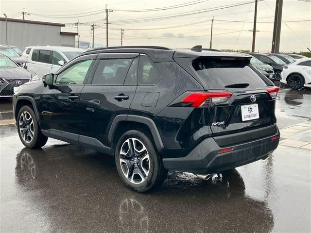 TOYOTA RAV4 2WD 2022