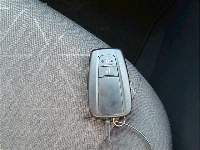 TOYOTA RAV4 2WD 2022