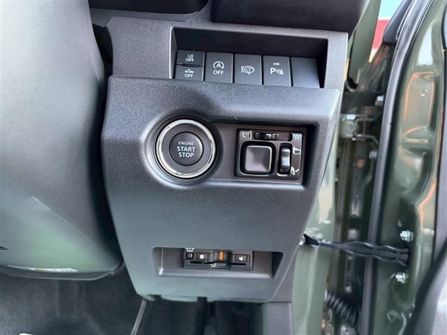 SUZUKI JIMNY SIERRA 2025