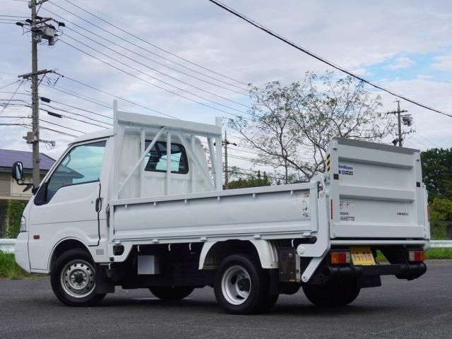 NISSAN VANETTE truck 2WD 2015