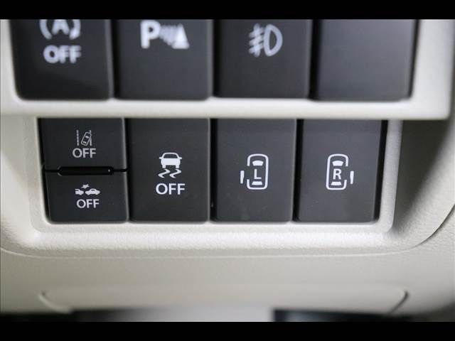 MITSUBISHI TOWNBOX 2023