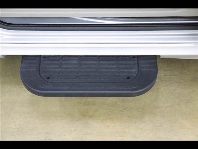 MITSUBISHI TOWNBOX 2023