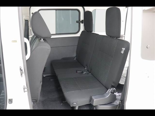 DAIHATSU ATRAI van 2023