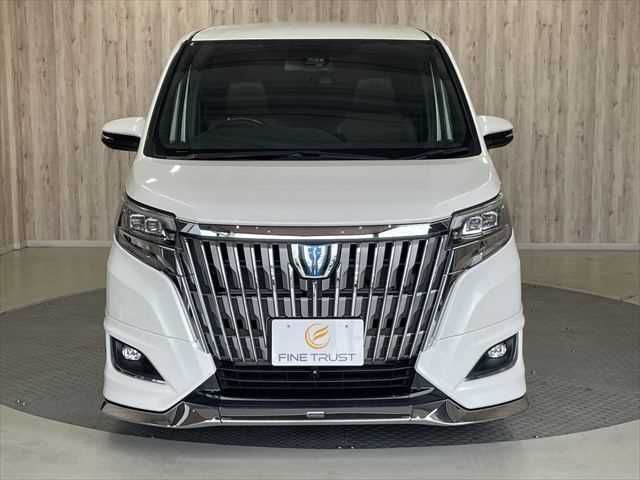 TOYOTA ESQUIRE HYBRID 2018