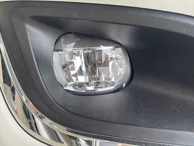 TOYOTA ESQUIRE HYBRID 2018