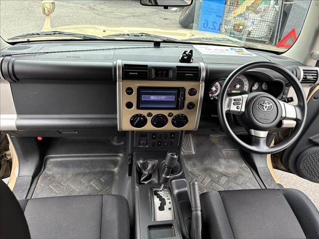 TOYOTA FJ CRUISER 4WD 2013