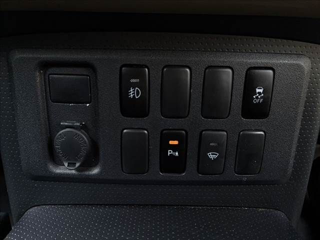 TOYOTA FJ CRUISER 4WD 2013