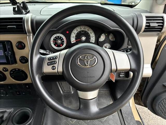 TOYOTA FJ CRUISER 4WD 2013