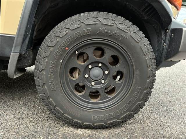 TOYOTA FJ CRUISER 4WD 2013