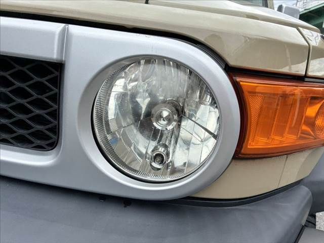 TOYOTA FJ CRUISER 4WD 2013