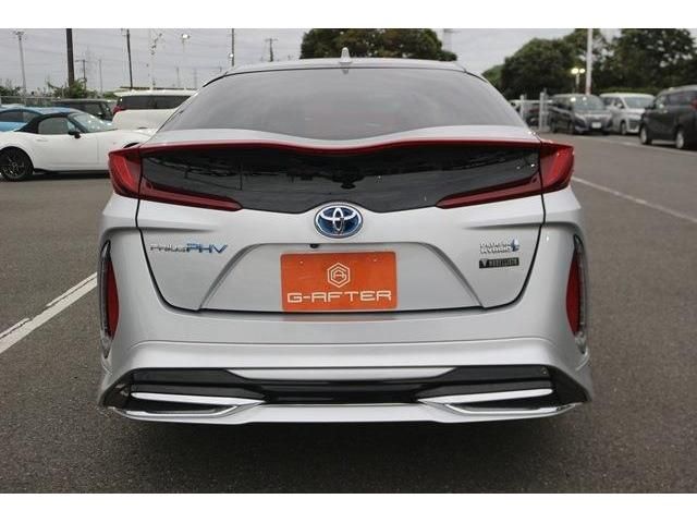 TOYOTA PRIUS PHV 2017