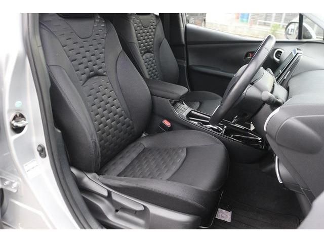 TOYOTA PRIUS PHV 2017