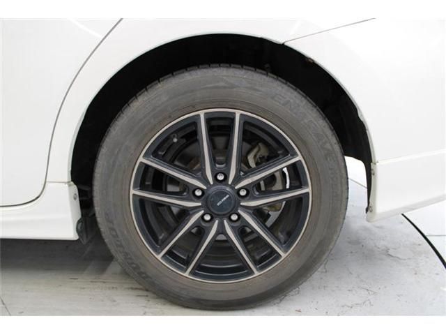 TOYOTA PRIUS Alpha 2015