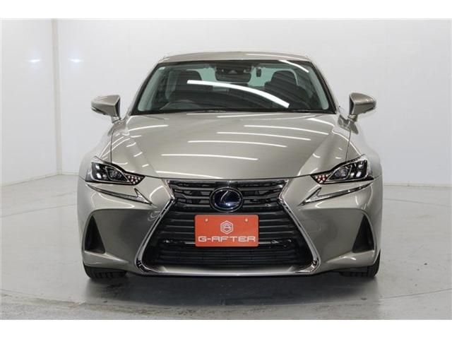 TOYOTA LEXUS IS300h 2019