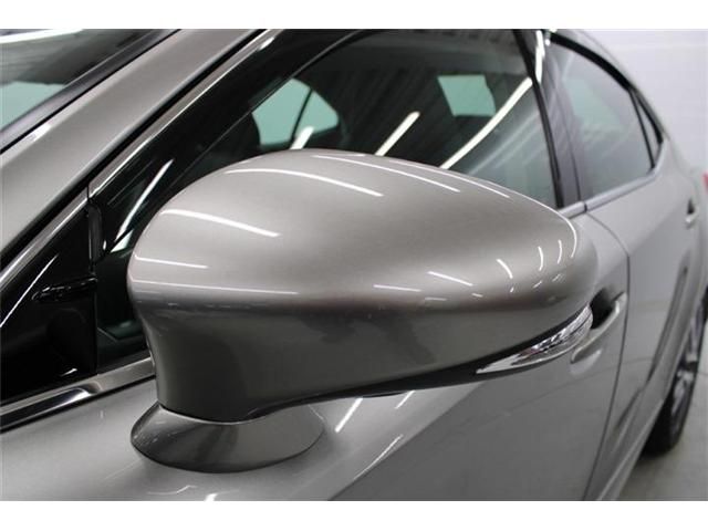 TOYOTA LEXUS IS300h 2019