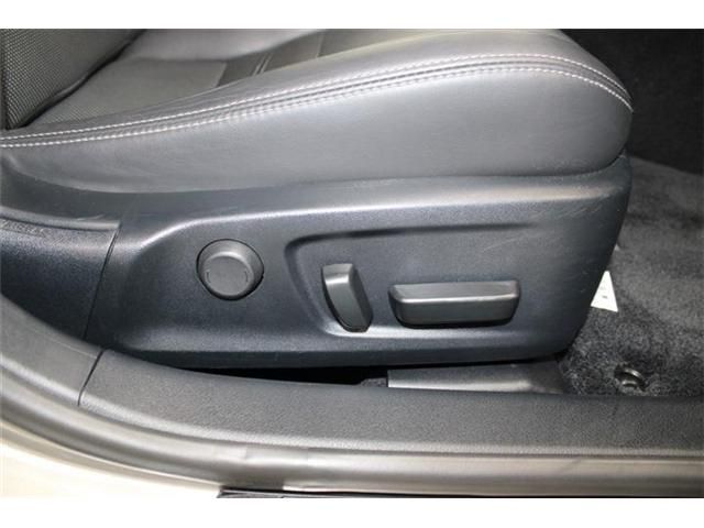 TOYOTA LEXUS IS300h 2019