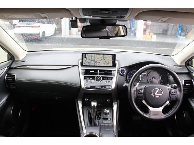 TOYOTA LEXUS NX300h 2020