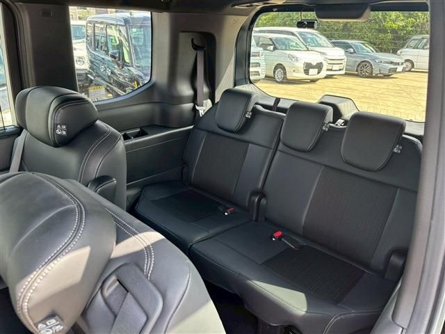 HONDA STEPWAGON e:HEV SPADA 2023