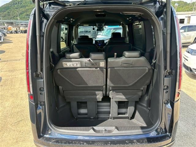 HONDA STEPWAGON e:HEV SPADA 2023