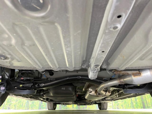 TOYOTA VOXY HYBRID 2023