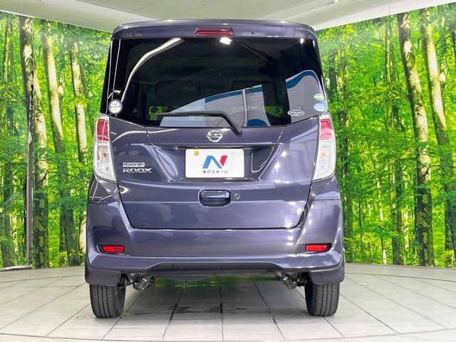 NISSAN DAYZ ROOX 2017