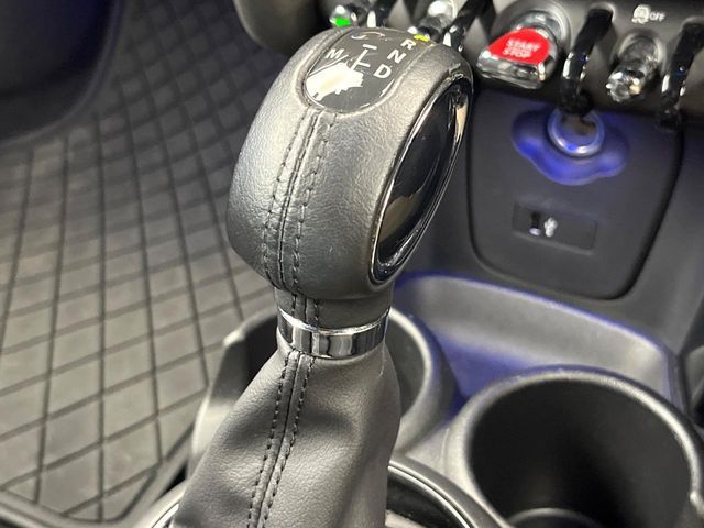 BMW MINI COOPER SD 2019